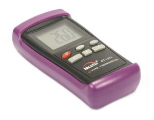 Digital Thermometers & Data Loggers
